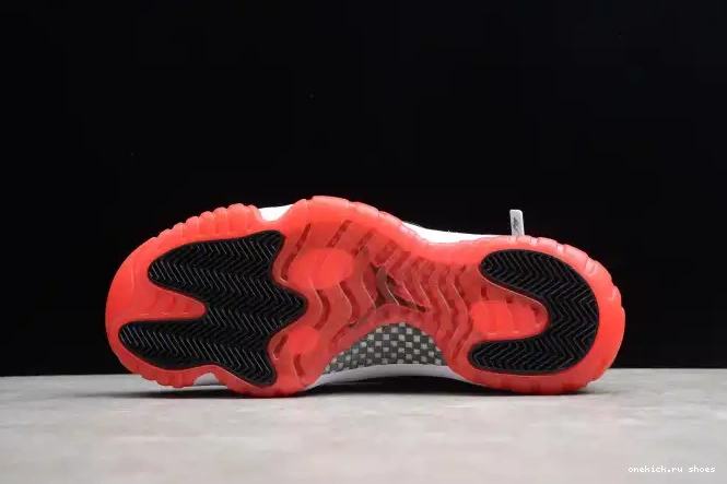 Rep Jordan Air 11 Bred (2012) 378037-010 Retro 0512